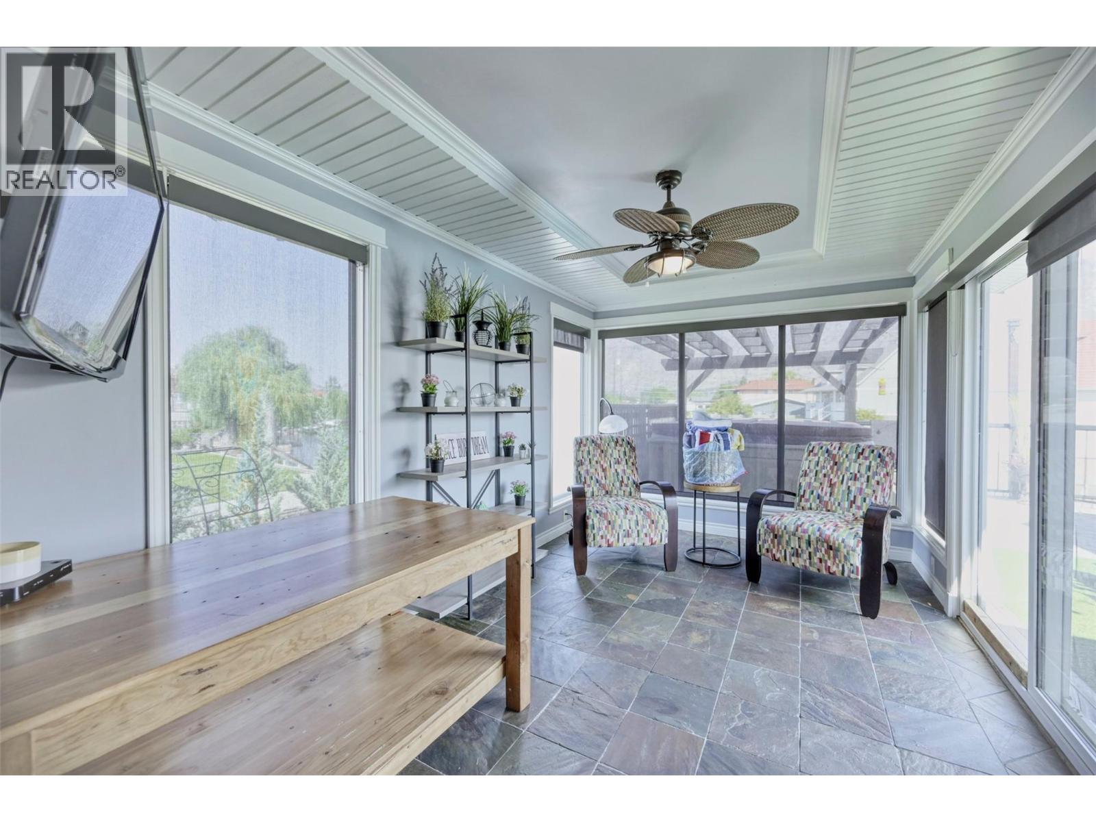 52 Harbour Key Drive. Osoyoos, British Columbia