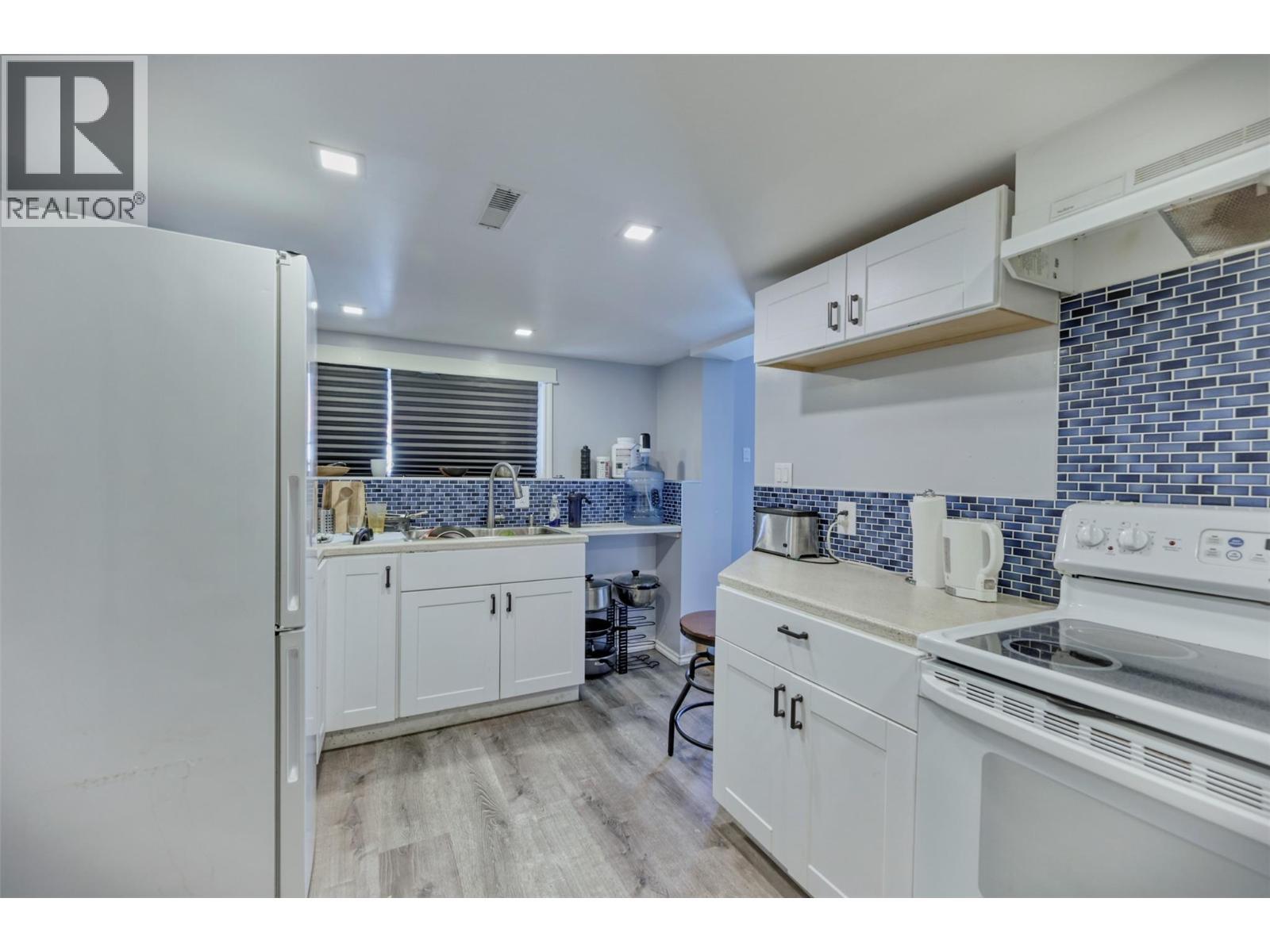 52 Harbour Key Drive. Osoyoos, British Columbia