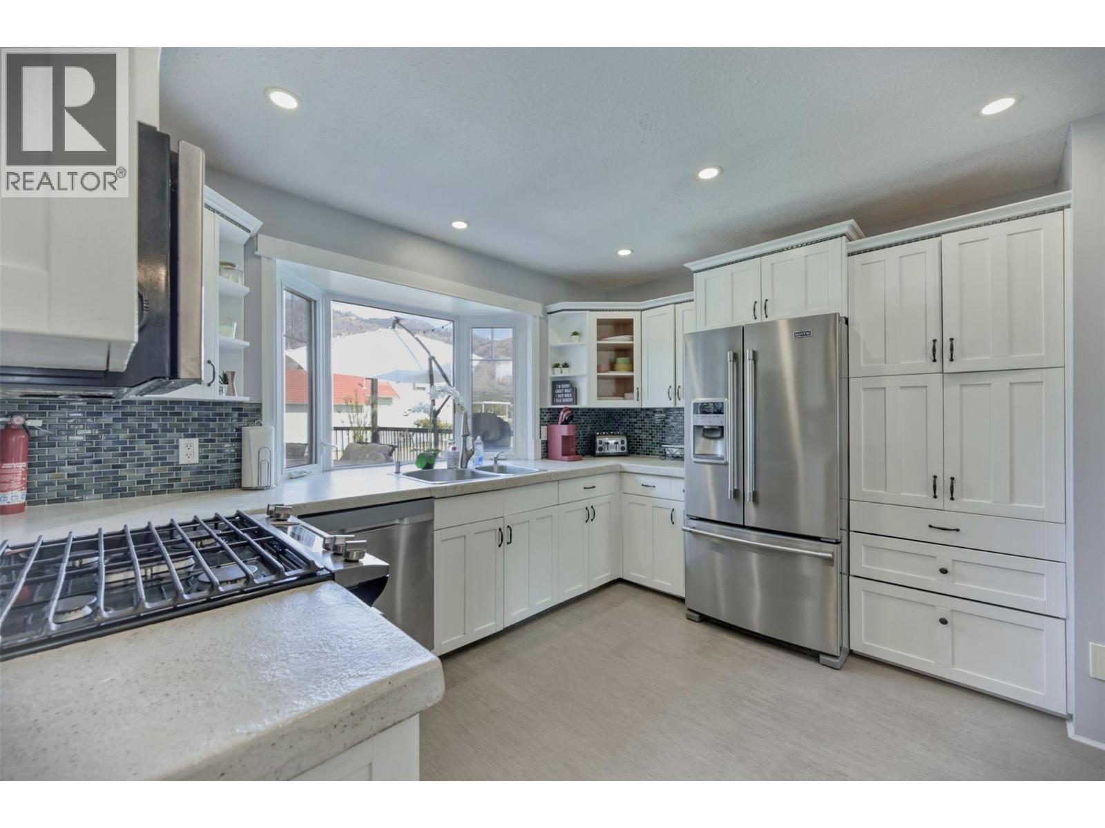 52 Harbour Key Drive. Osoyoos, British Columbia