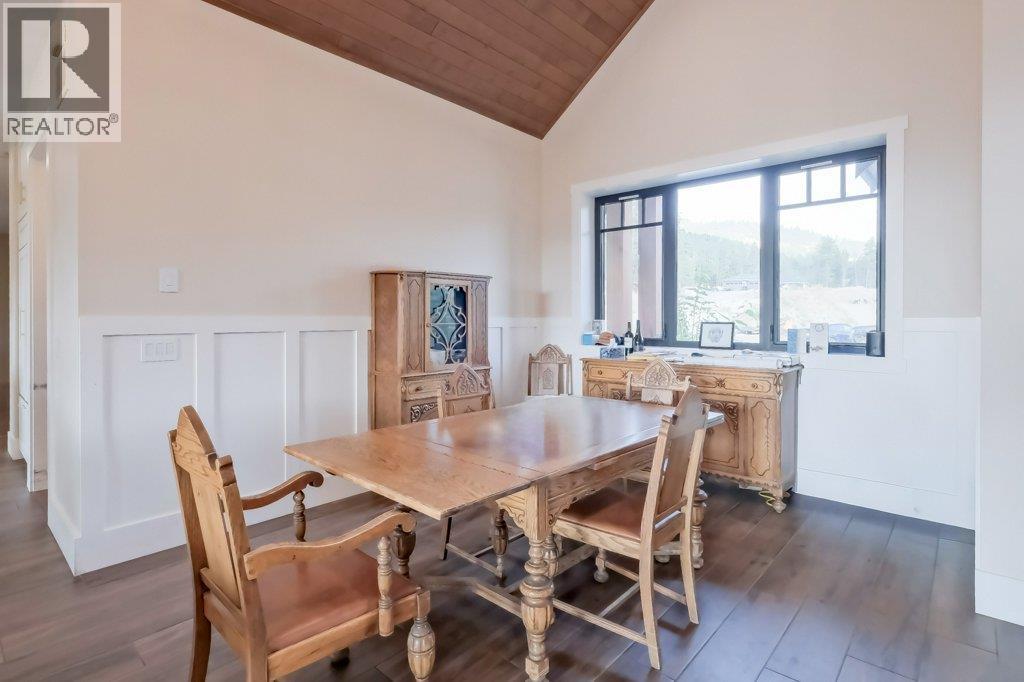 7839 Falcon Ridge Crescent. Kelowna, British Columbia