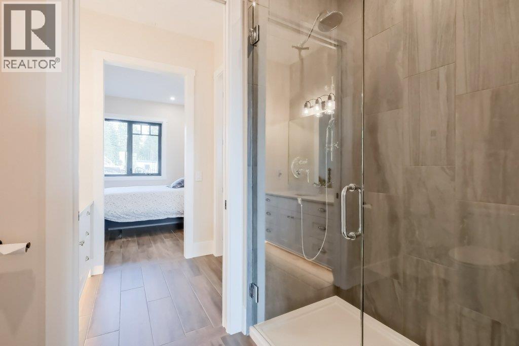 7839 Falcon Ridge Crescent. Kelowna, British Columbia