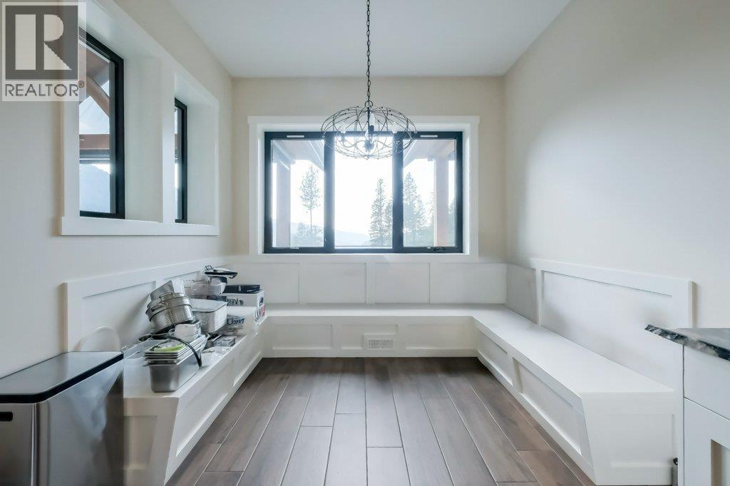 7839 Falcon Ridge Crescent. Kelowna, British Columbia