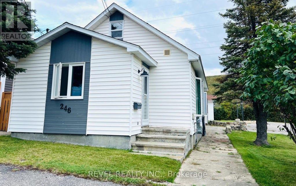 246 Laidlaw Street, Timmins (ts - Se)