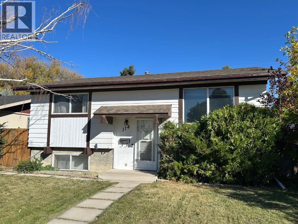 114 Eagle Road N, Lethbridge