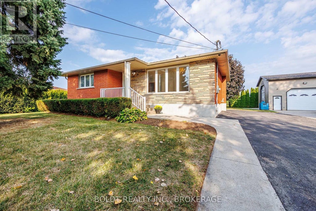 1591 Concession 4 Road, Niagara-On-The-Lake (virgil)