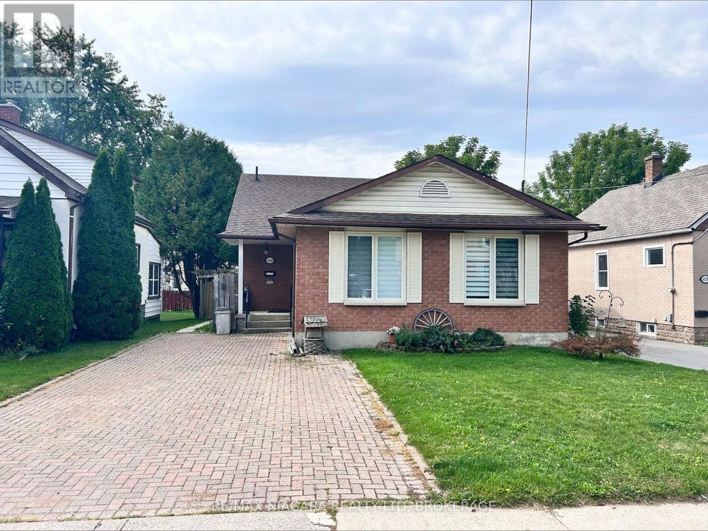 6516 Monroe Street, Niagara Falls (dorchester)