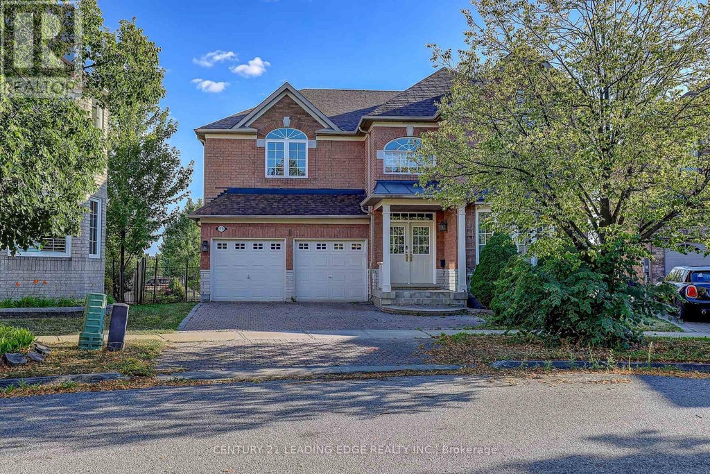 37 Wiltshire Drive, Markham (berczy)