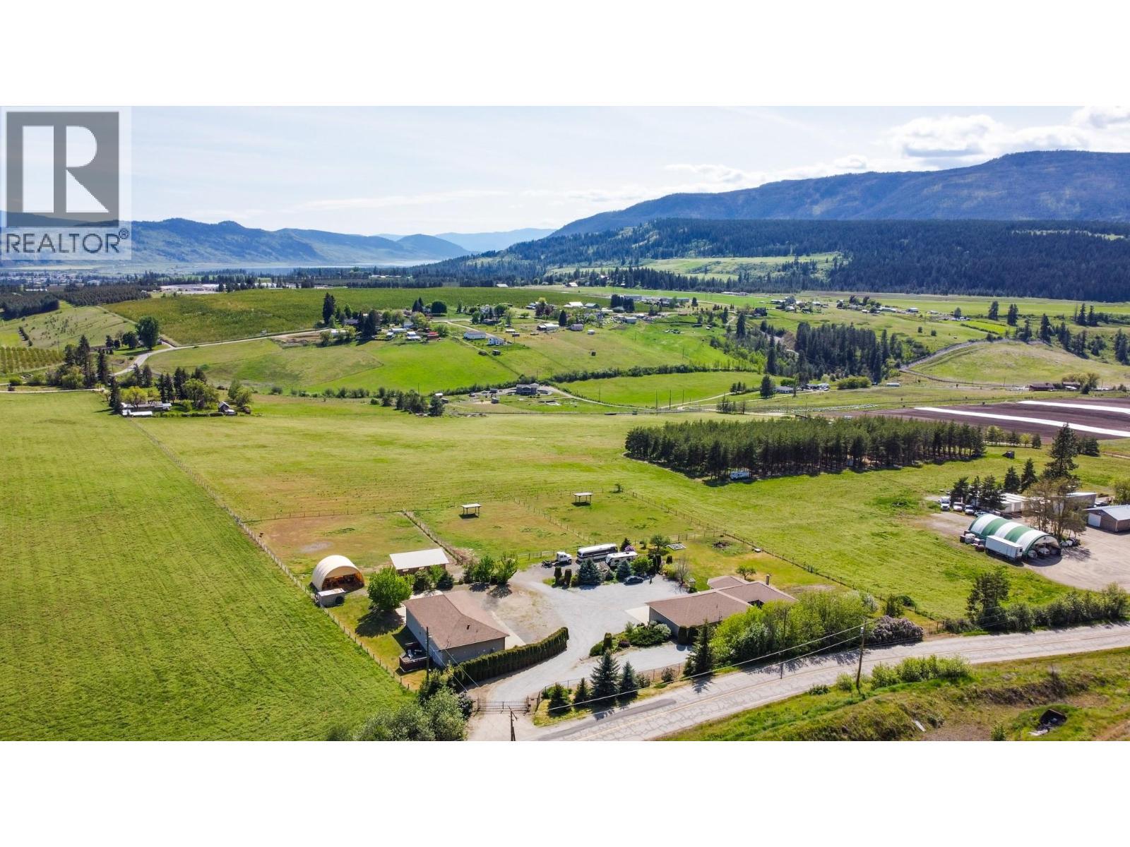 4767 Grandview Flats N Road. Armstrong, British Columbia
