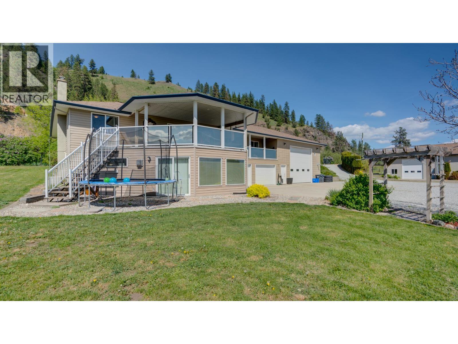 4767 Grandview Flats N Road. Armstrong, British Columbia