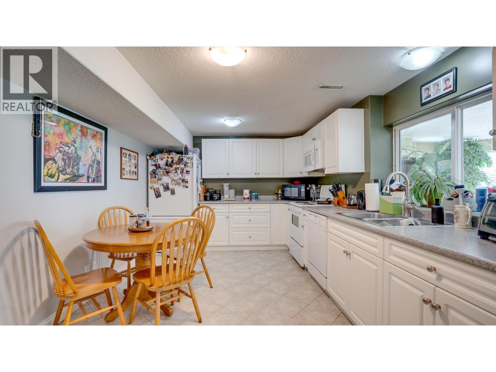 4767 Grandview Flats N Road. Armstrong, British Columbia