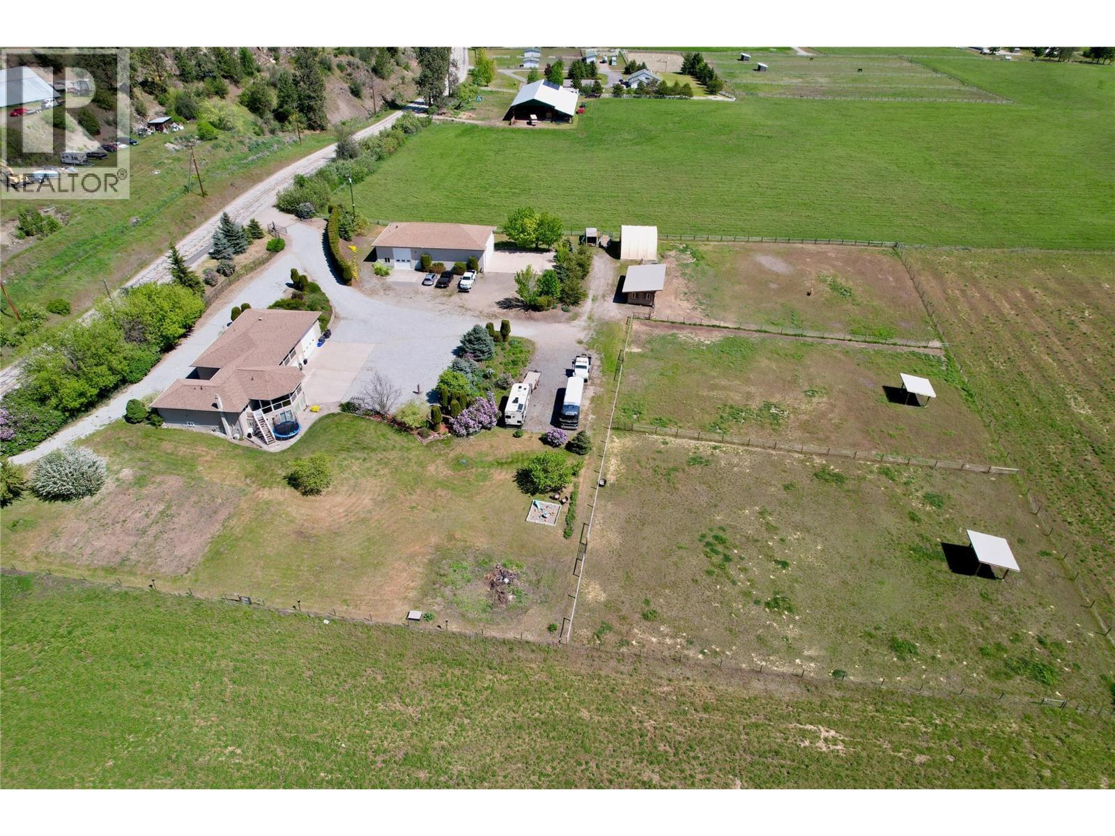 4767 Grandview Flats N Road. Armstrong, British Columbia