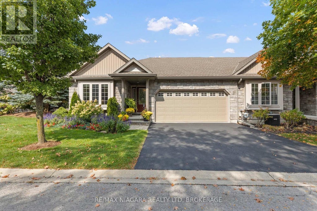 42 Rose Glen Crescent, Niagara-On-The-Lake (virgil)
