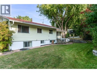 2602 Blind Bay Road. Blind Bay, British Columbia