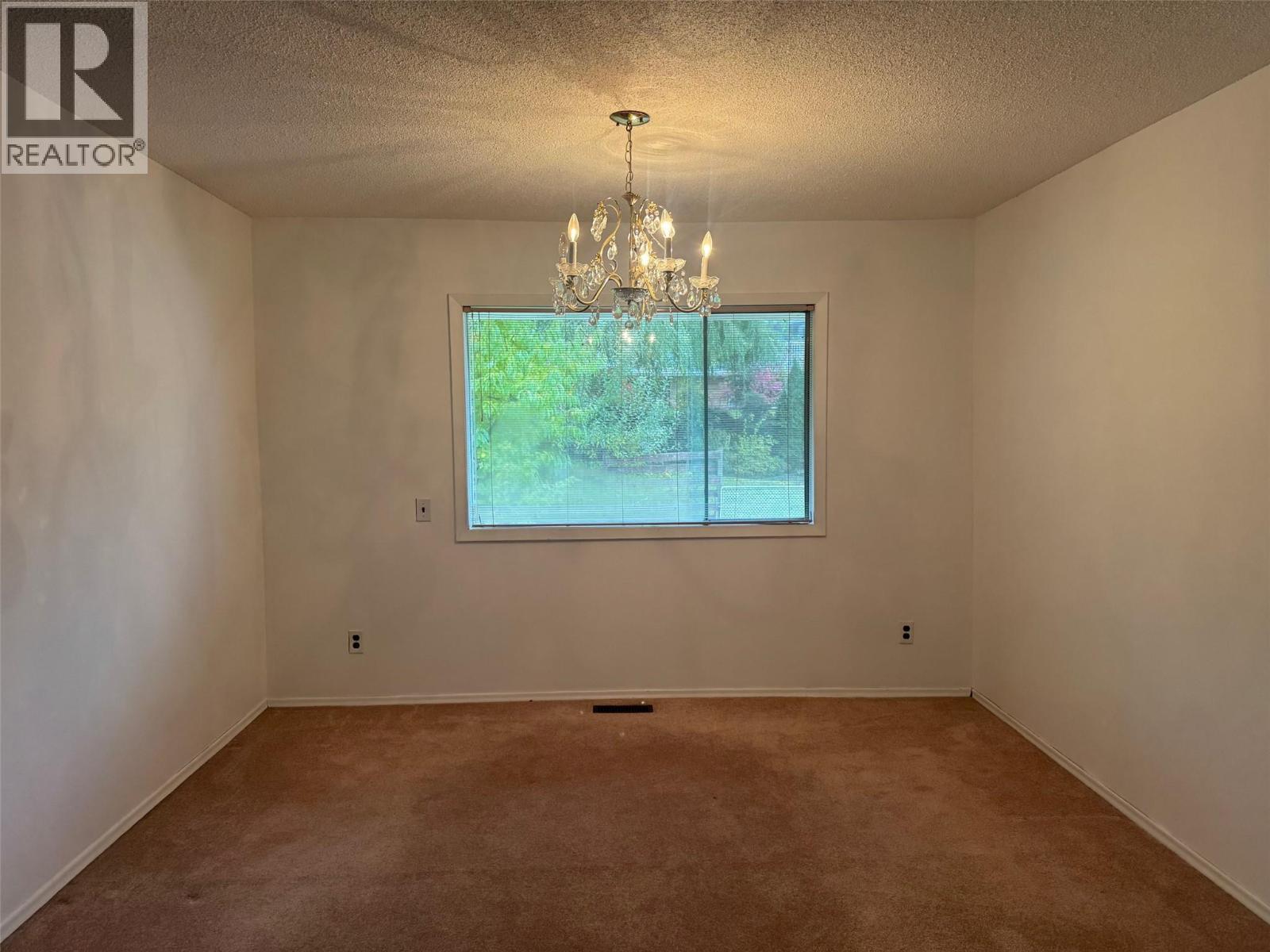 2602 Blind Bay Road. Blind Bay, British Columbia