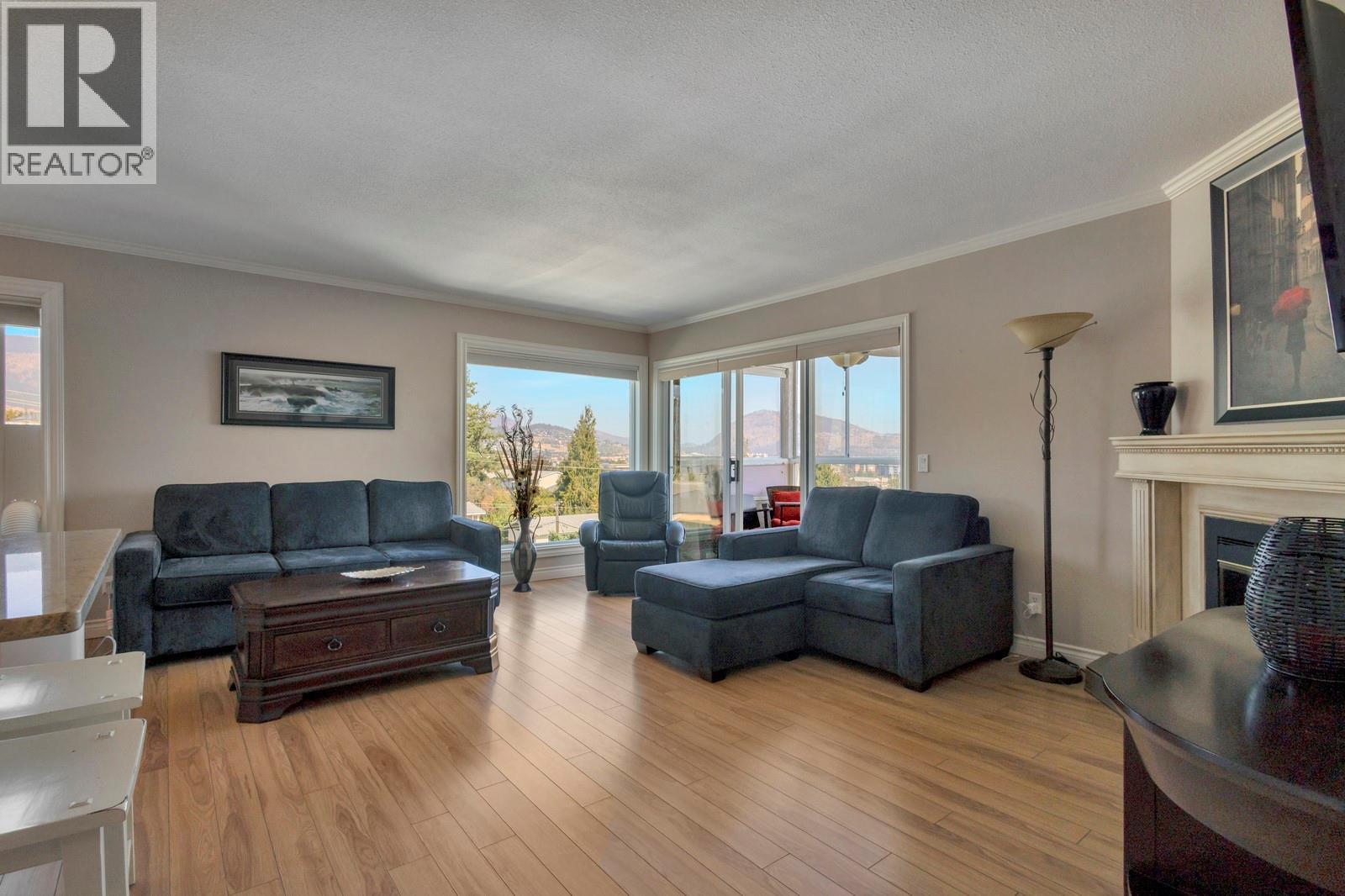 3815 Brown Road Unit# 304. West Kelowna, British Columbia