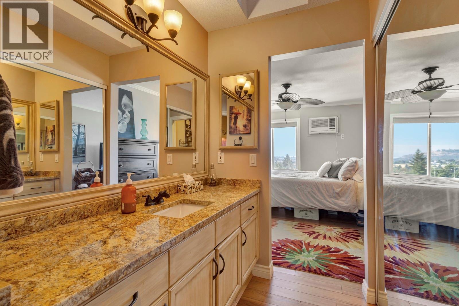 3815 Brown Road Unit# 304. West Kelowna, British Columbia