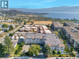 3815 Brown Road Unit# 304. West Kelowna, British Columbia