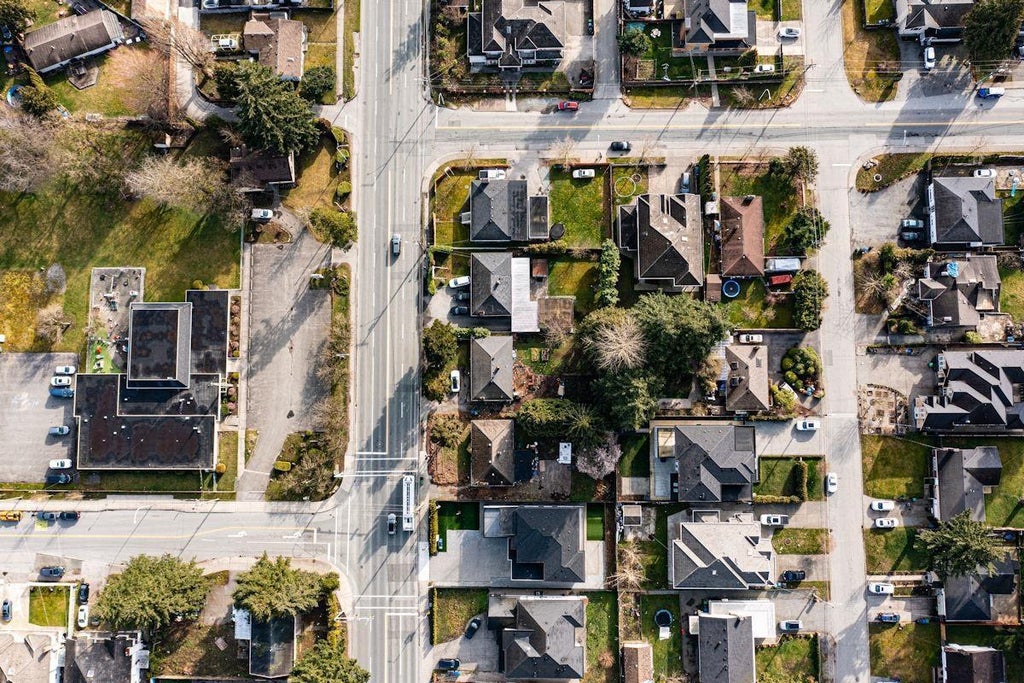 12390 96 Avenue, Surrey