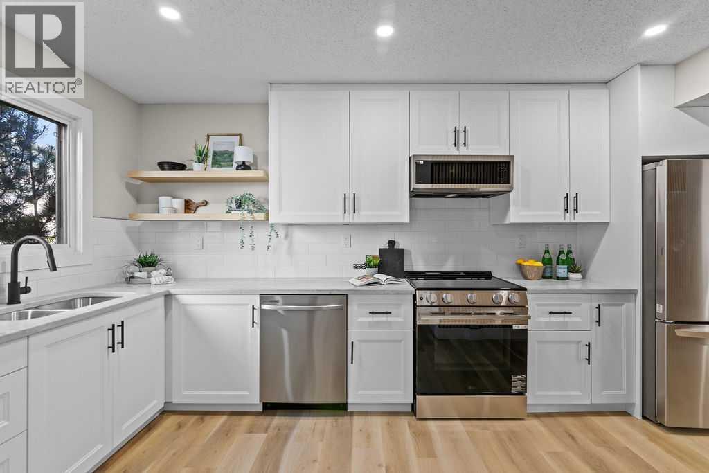 14, 4810 40 Avenue Sw, Calgary