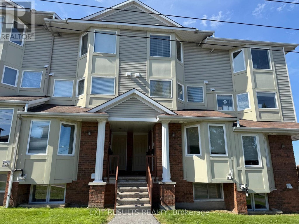 4 - 1400 Wildberry Court, Ottawa
