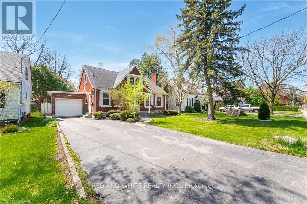 305 Main Street, Cambridge