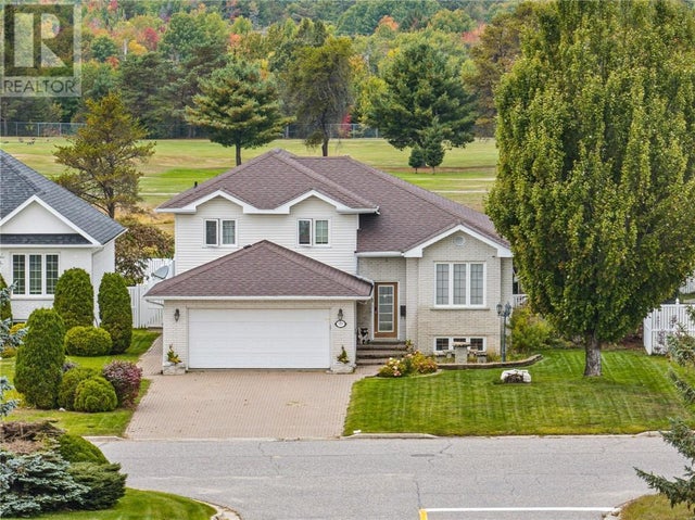 389 Sutherland Street, Espanola