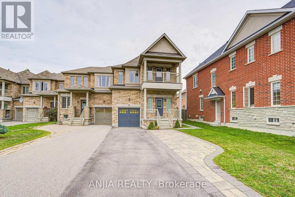 9 Moore's Court, Markham (box Grove)