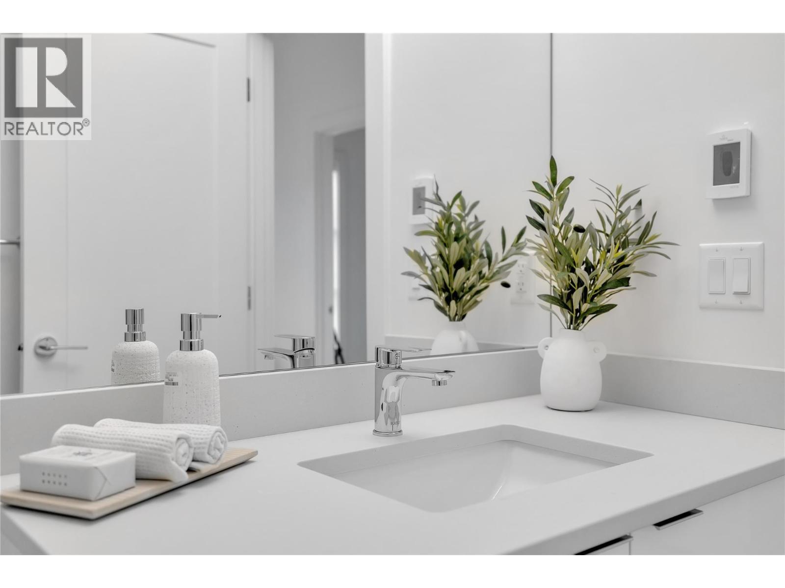 1455 Cara Glen Court Unit# 131. Kelowna, British Columbia