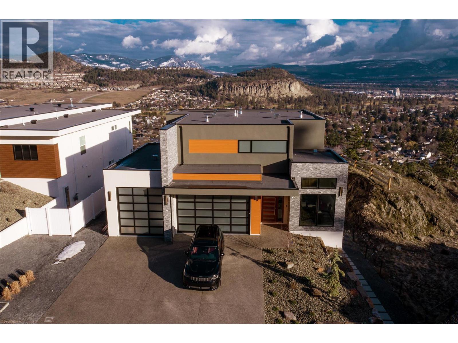 761 Highpointe Lane. Kelowna, British Columbia