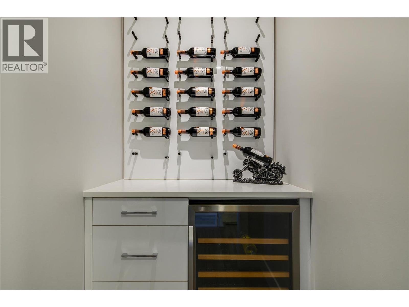 761 Highpointe Lane. Kelowna, British Columbia