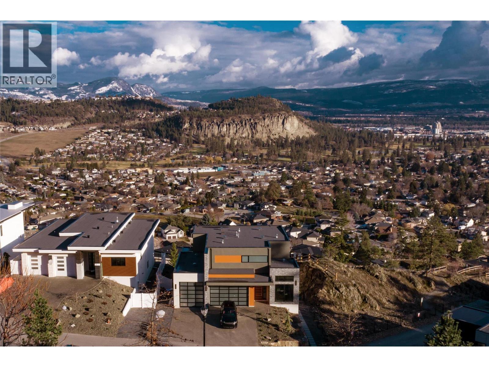 761 Highpointe Lane. Kelowna, British Columbia
