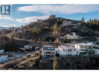 761 Highpointe Lane. Kelowna, British Columbia