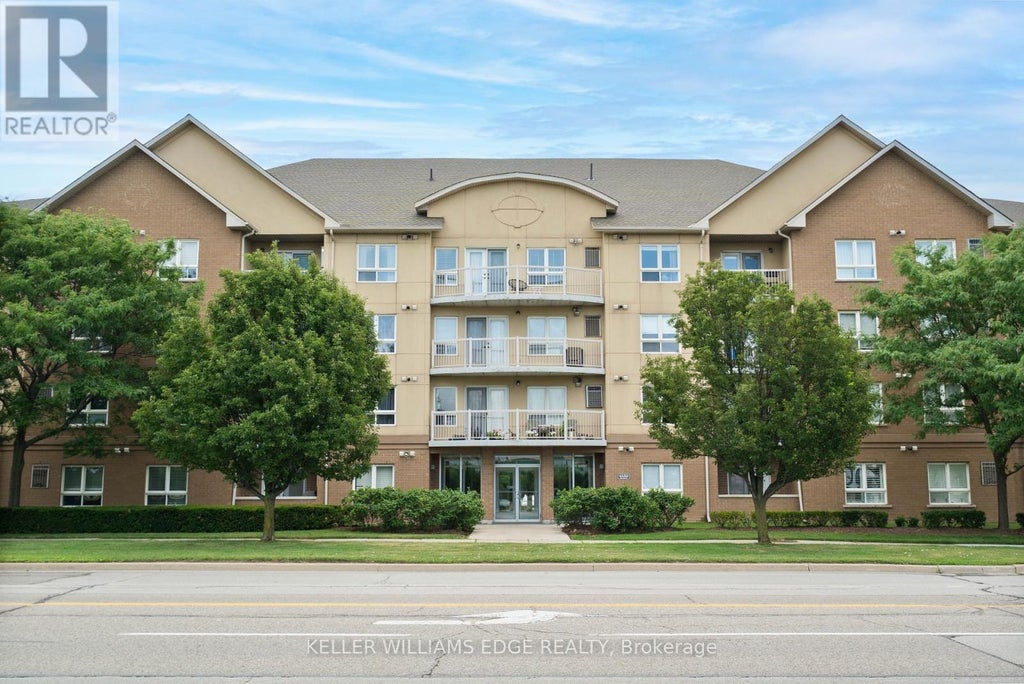 304 - 4450 Fairview Street, Burlington (shoreacres)