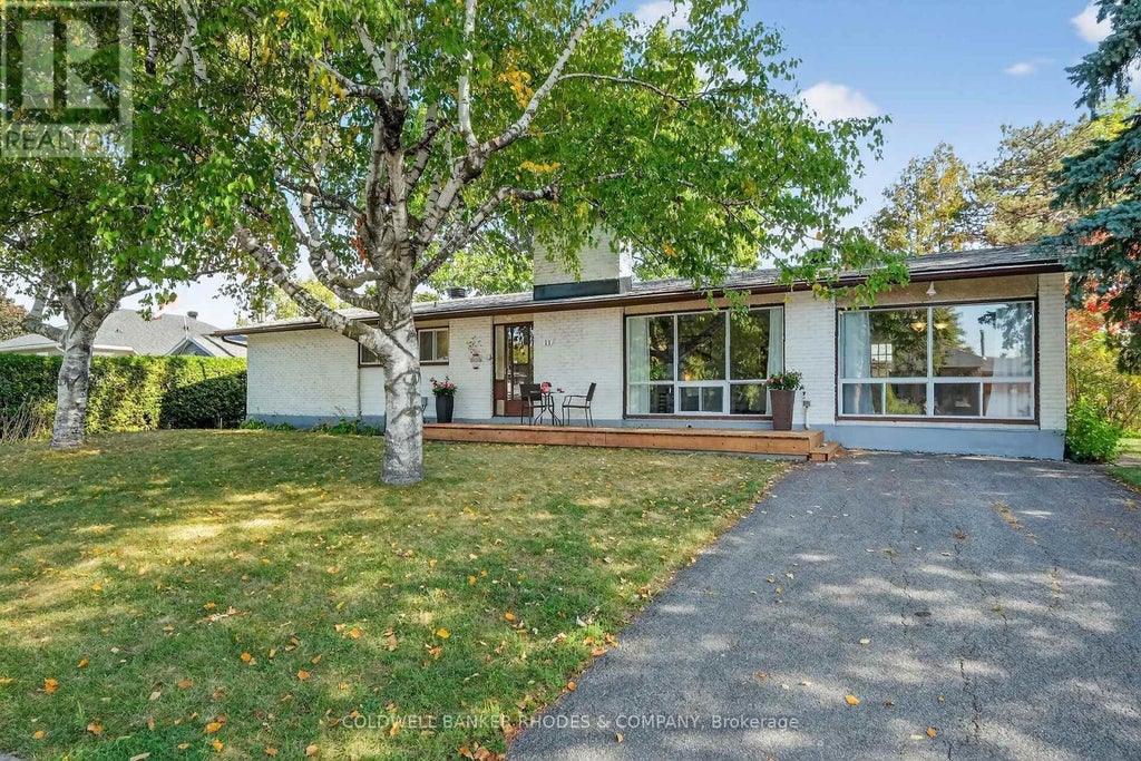 11 Willeth Avenue, Ottawa