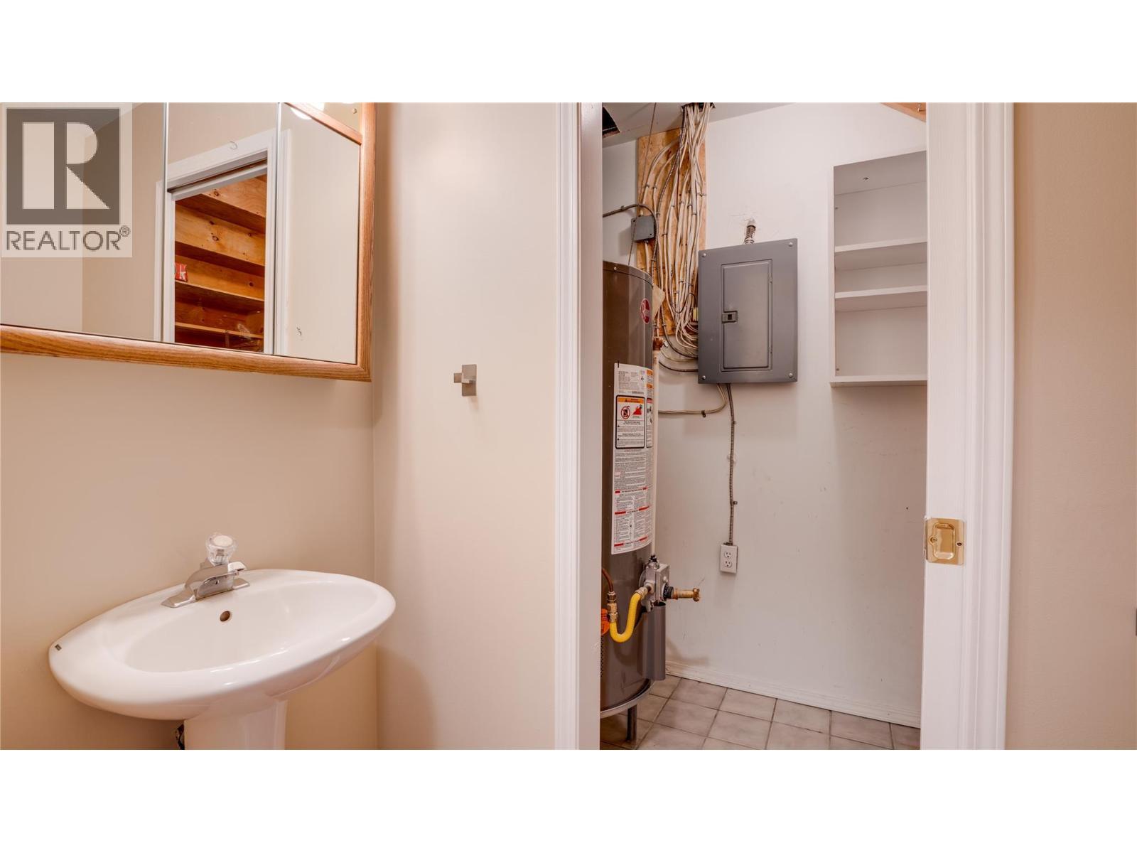 2620 Pleasant Valley Road Unit# 1. Armstrong, British Columbia