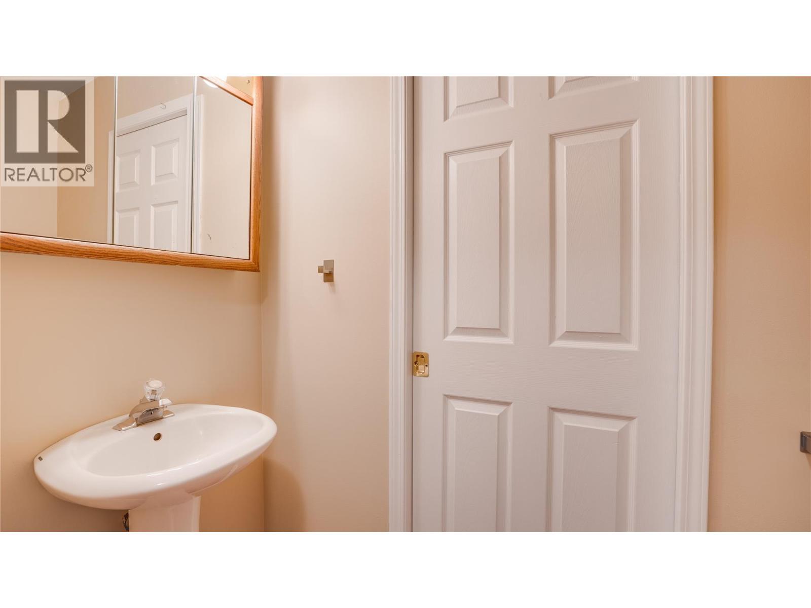 2620 Pleasant Valley Road Unit# 1. Armstrong, British Columbia