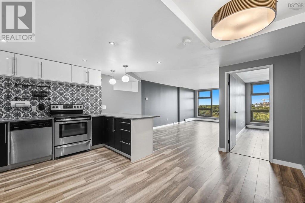 1101 6369 Coburg Road, South End