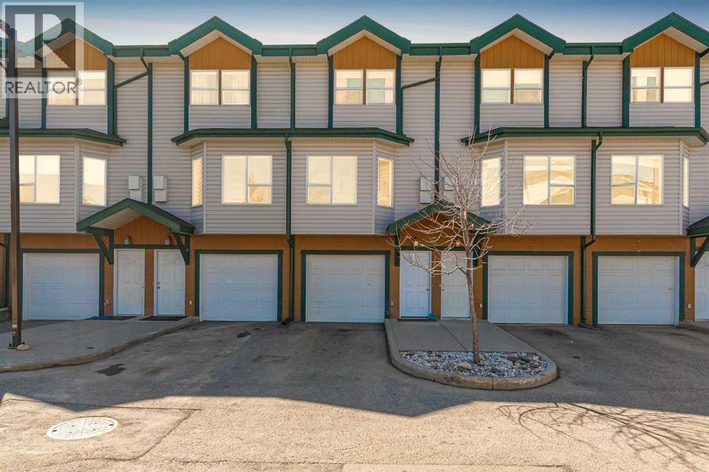 105, 123 Arabian Drive, Fort Mcmurray