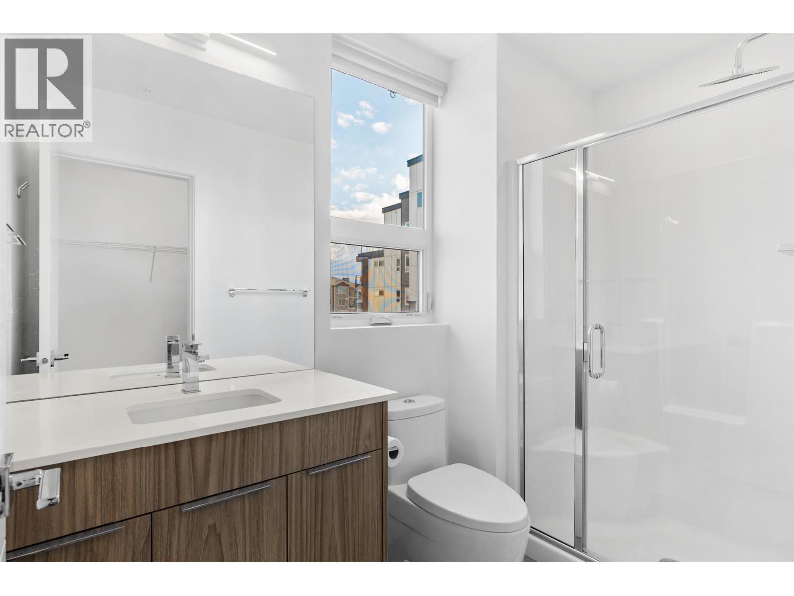 3634 Mission Springs Drive Unit# 401b. Kelowna, British Columbia