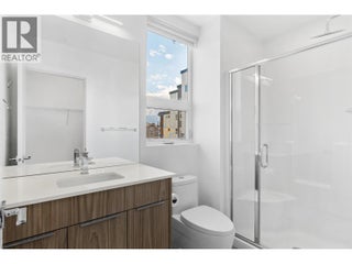 3634 Mission Springs Drive Unit# 401b. Kelowna, British Columbia