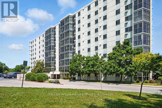 701 - 127 Belmont Drive, London South (south O)