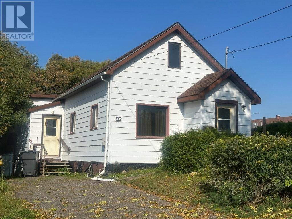 92 Windemere Avenue S, Thunder Bay