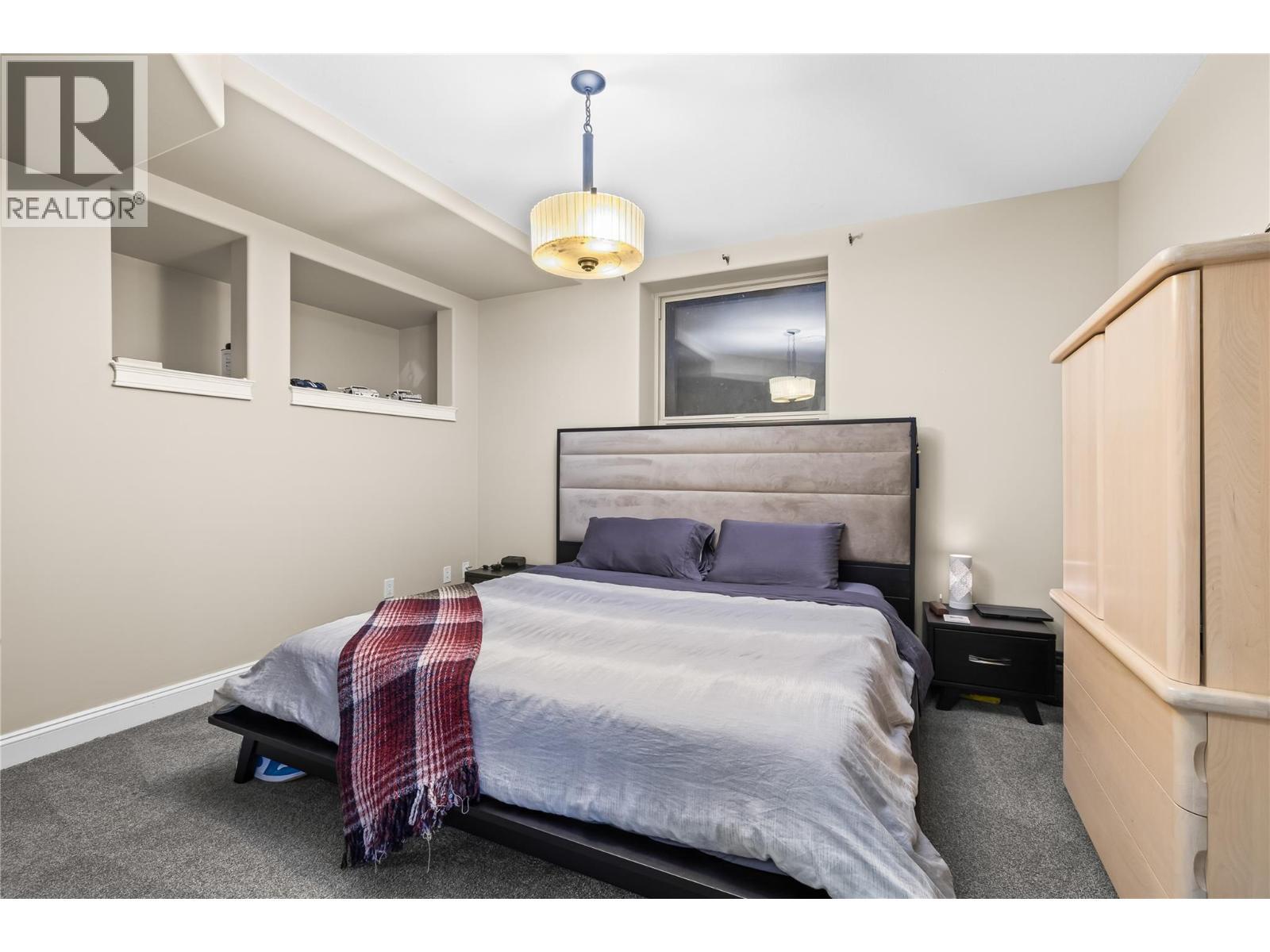 1778 Vineyard Drive. West Kelowna, British Columbia