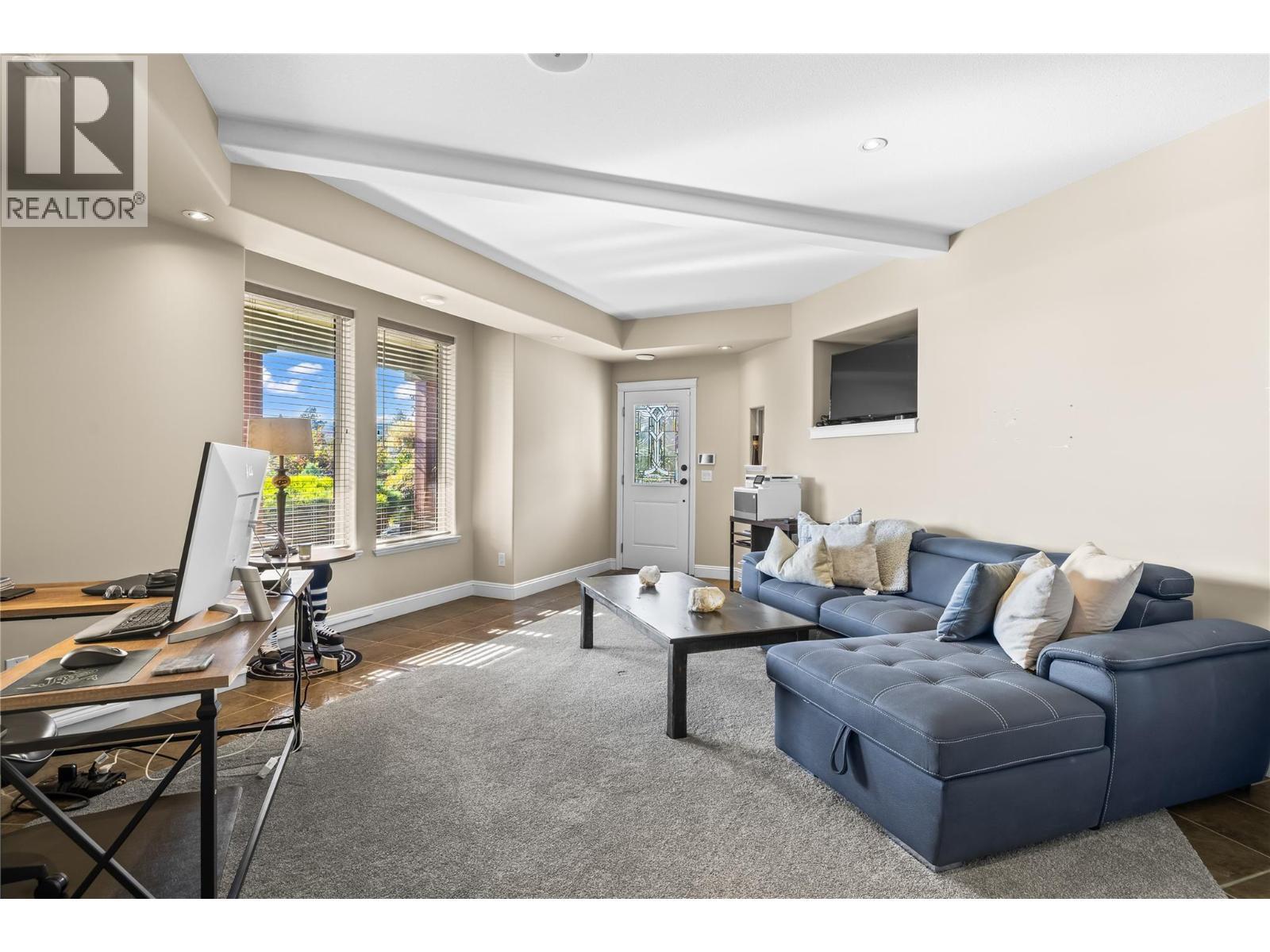 1778 Vineyard Drive. West Kelowna, British Columbia