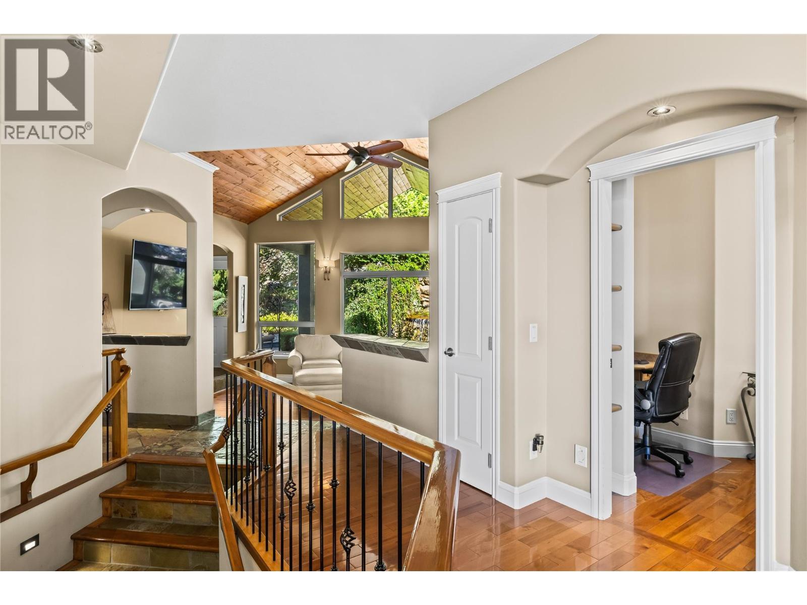 1778 Vineyard Drive. West Kelowna, British Columbia