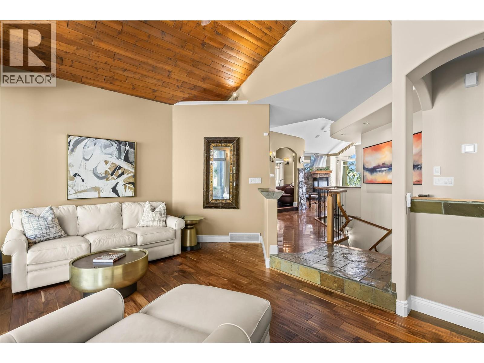 1778 Vineyard Drive. West Kelowna, British Columbia