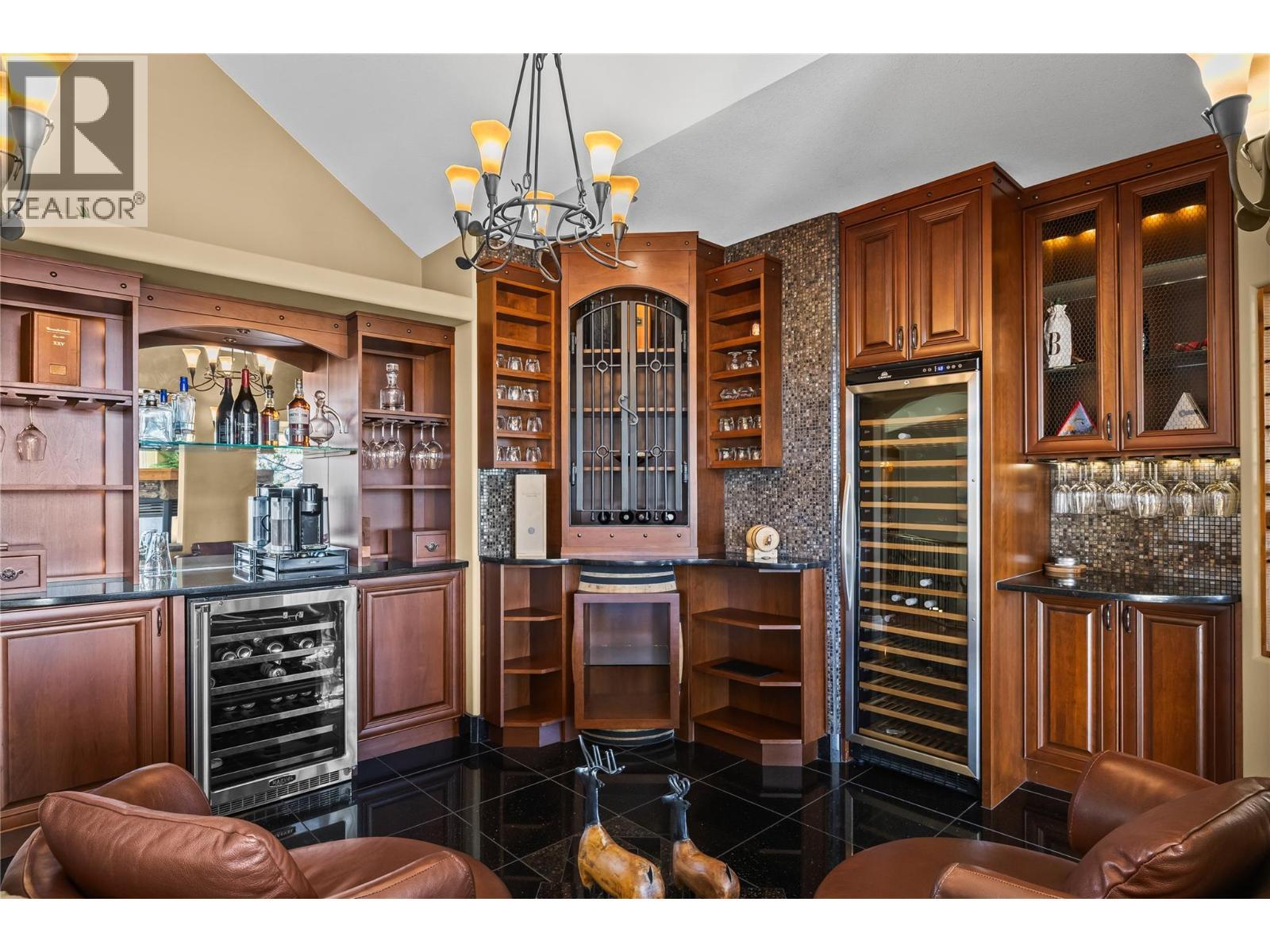 1778 Vineyard Drive. West Kelowna, British Columbia