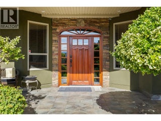 1778 Vineyard Drive. West Kelowna, British Columbia