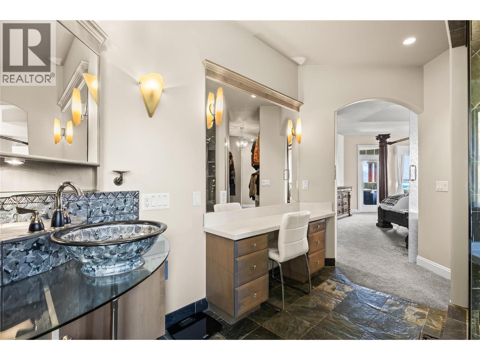 1778 Vineyard Drive. West Kelowna, British Columbia