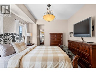 1778 Vineyard Drive. West Kelowna, British Columbia